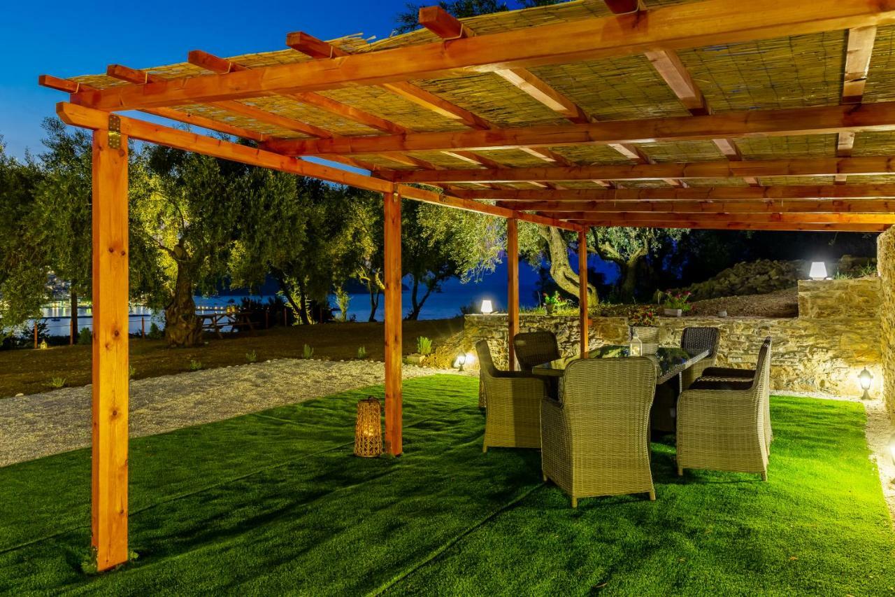 Olive Grove Apartment Skopelos Eksteriør billede