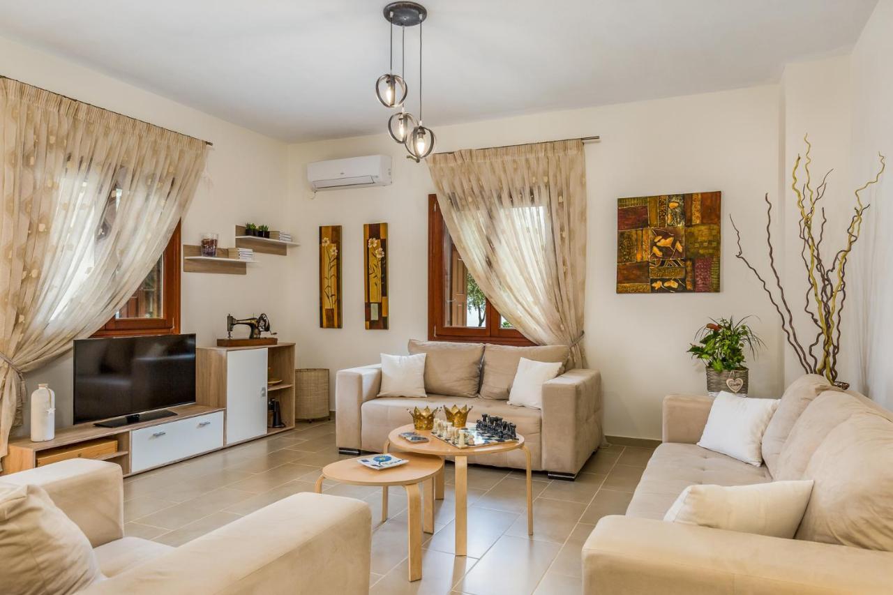 Olive Grove Apartment Skopelos Eksteriør billede
