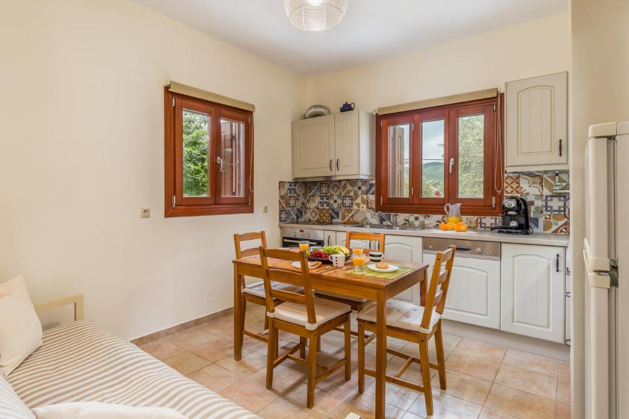 Olive Grove Apartment Skopelos Eksteriør billede